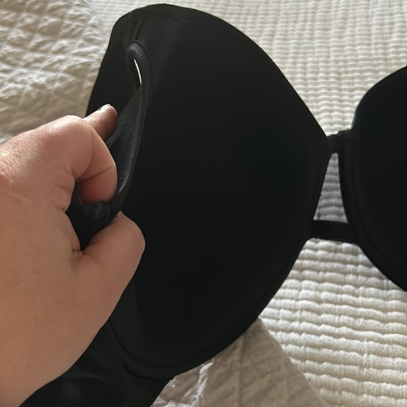 Women's size 44E full coverage black bra worn once - Picture 10 of 10